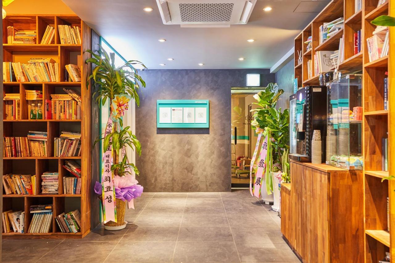 Hotel In Cafe Doksan Seoul Exterior foto